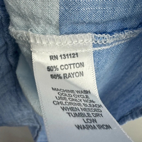 Da-Sh Off shoulder top size Small - Picture 3 of 7